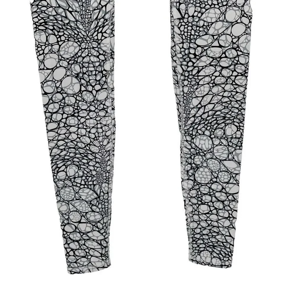 Alo Yoga Airbrushed Leggings Iguana White Performance Gym‎ Yoga Women Small